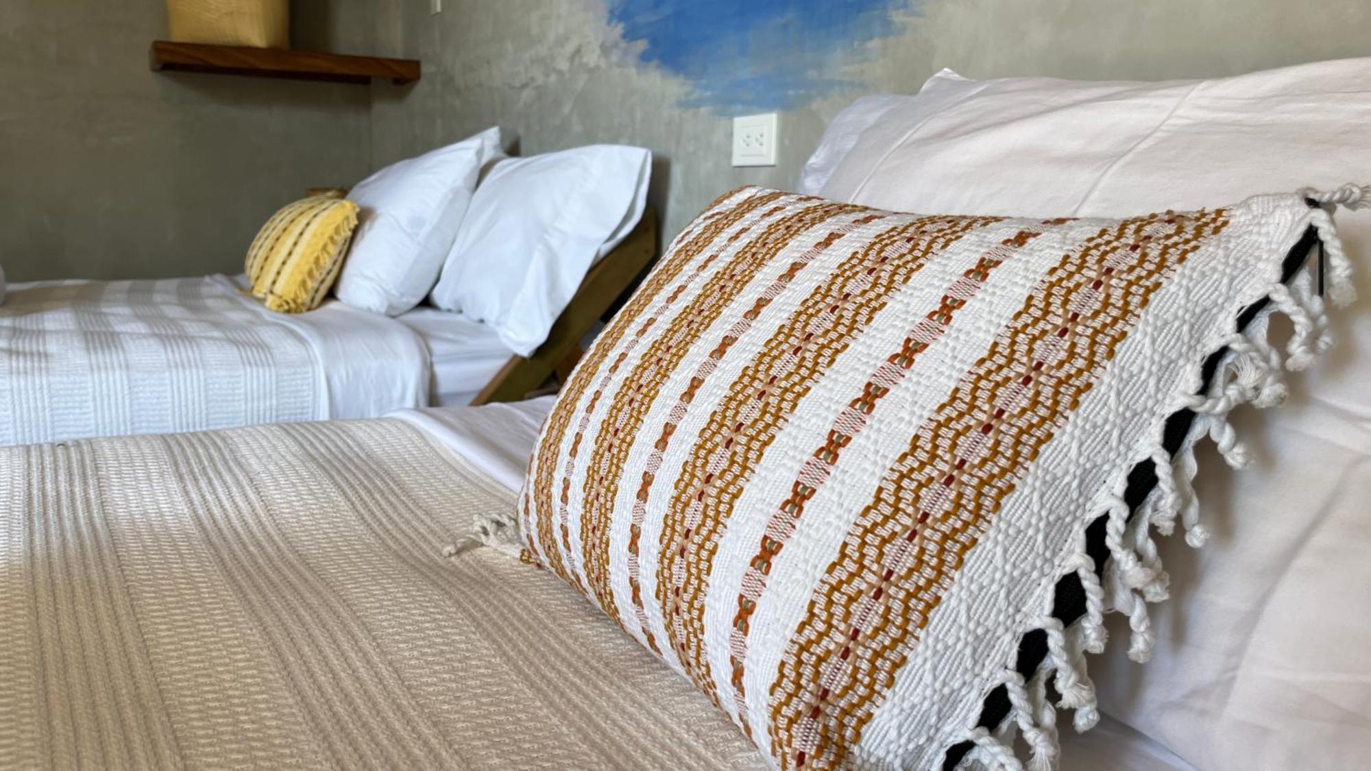 Shanti Surf Camp El Paredon Buena Vista Екстер'єр фото