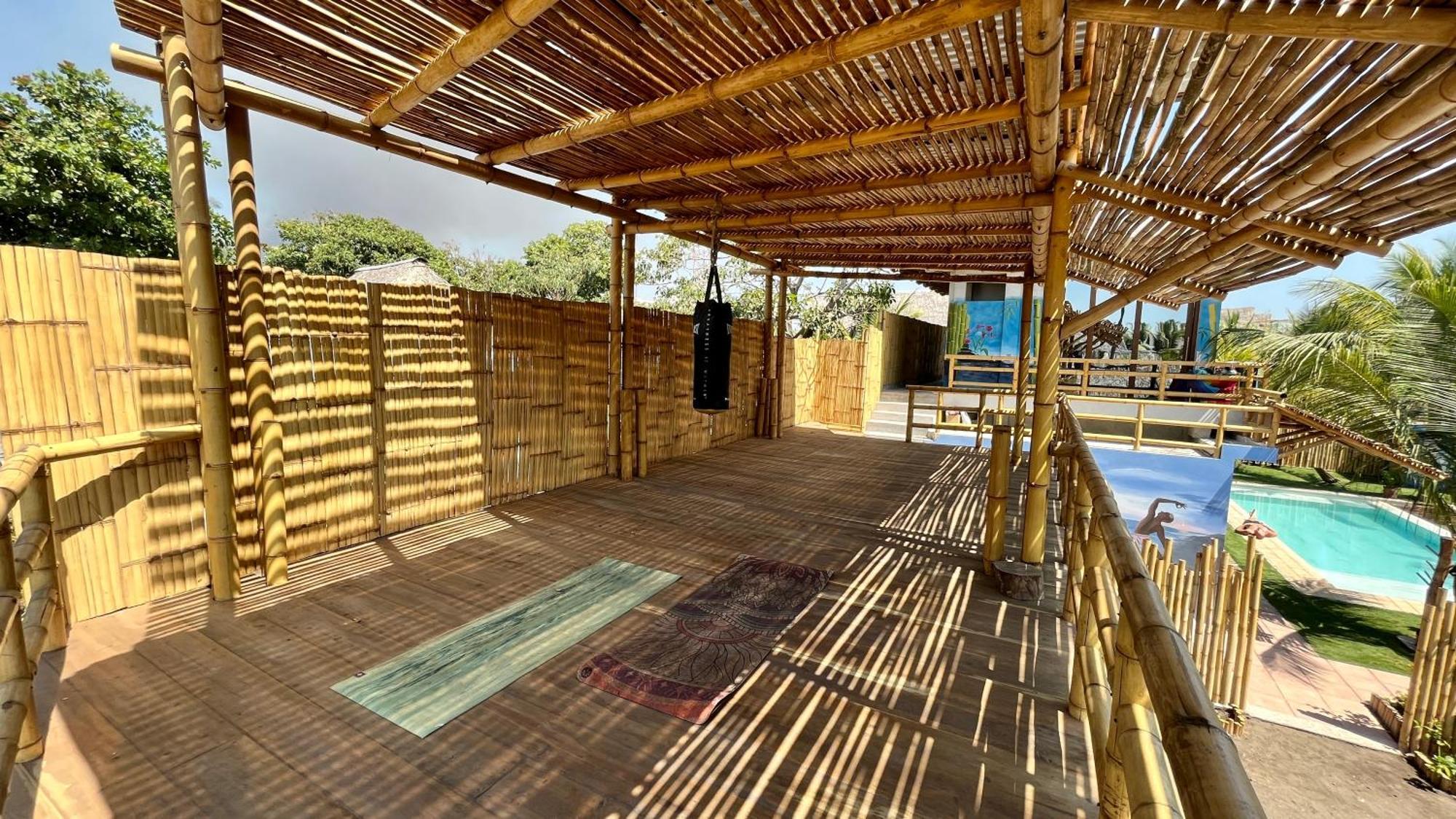 Shanti Surf Camp El Paredon Buena Vista Екстер'єр фото