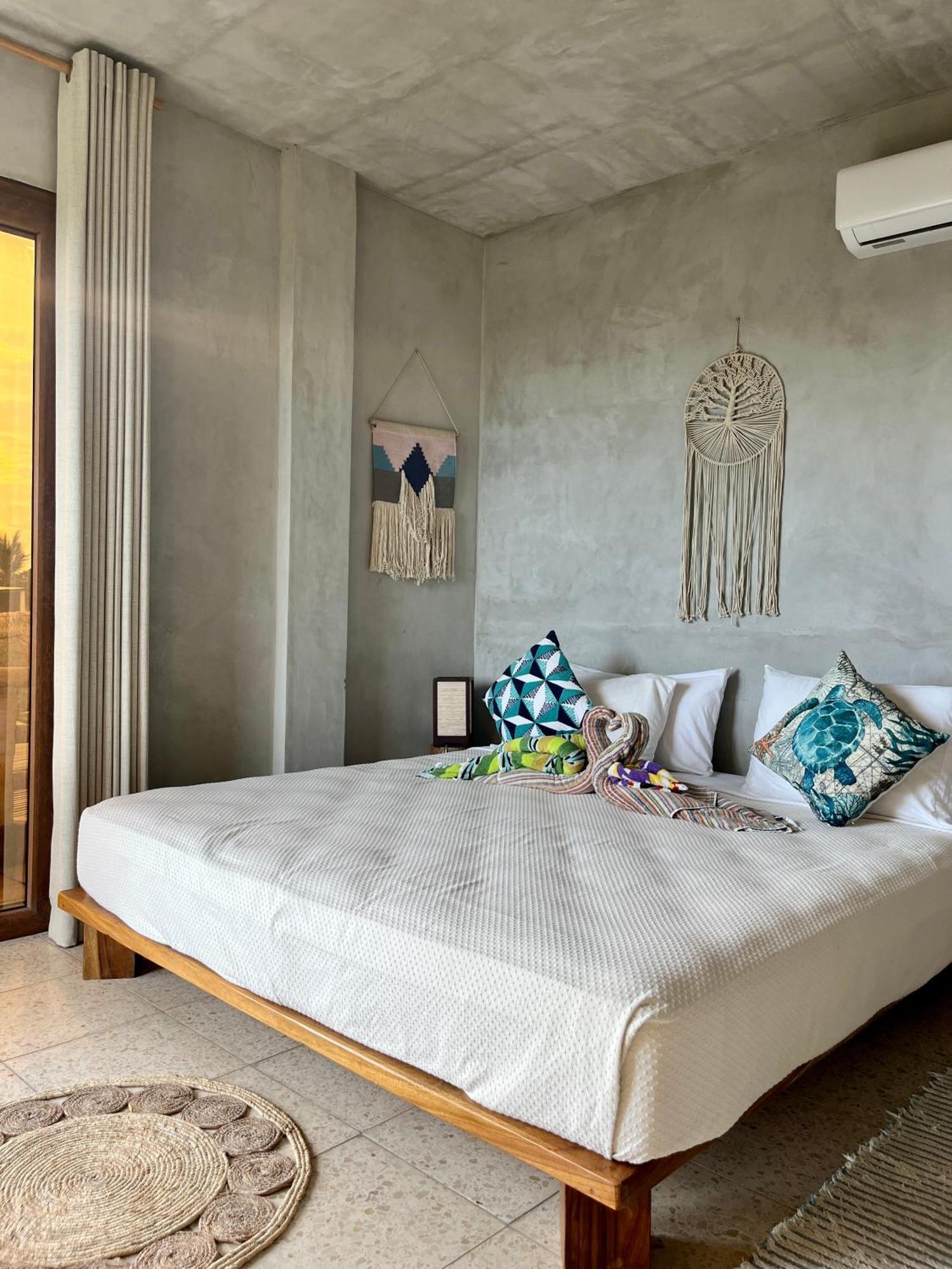 Shanti Surf Camp El Paredon Buena Vista Екстер'єр фото